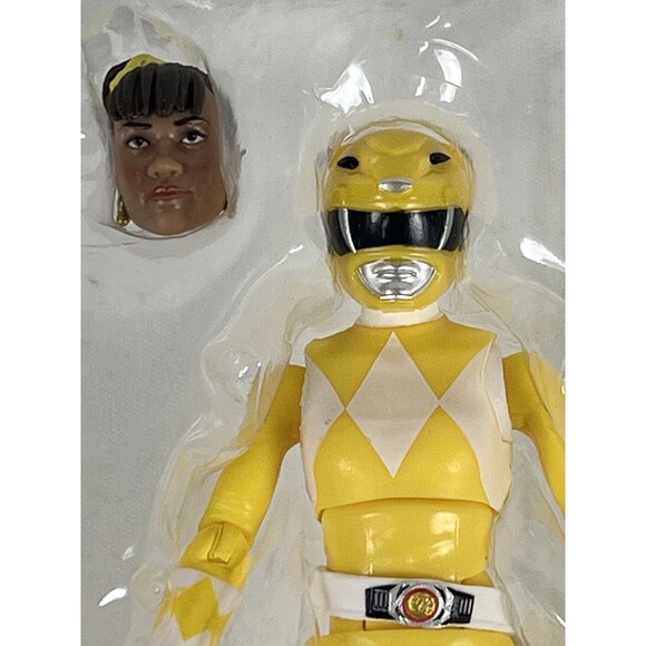 New Power Rangers Lightning Collection Yellow Ranger Aisha 6" Figure LOOSE - Picture 2 of 2